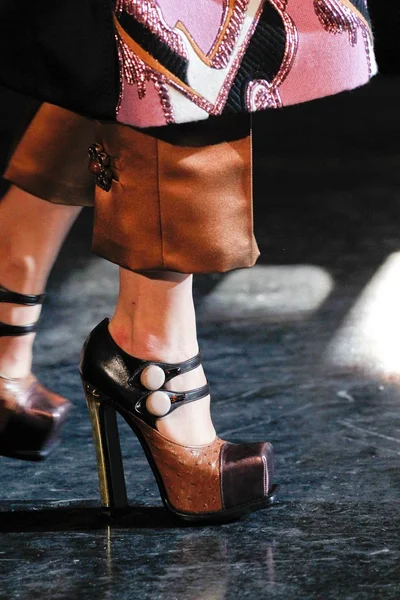 Look 52